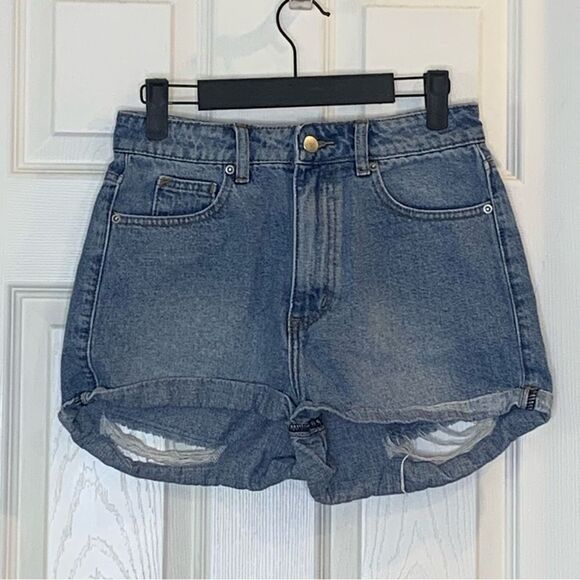 Tiger Mist Francie Shorts Size Small - Picture 2 of 9